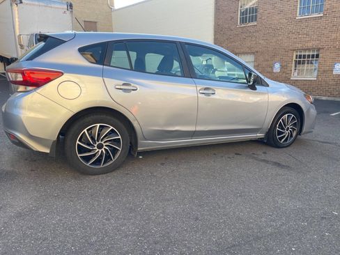 Used 2018 Subaru Impreza 2.0i AWD/4WD image 8