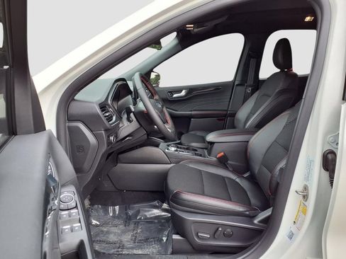 New 2026 Ford Escape ST-Line w/ Tech Pack #1 AWD/4WD image 25