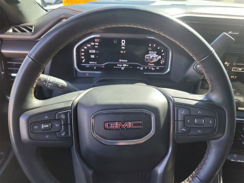 Used 2024 GMC Sierra 2500 AT4 w/ AT4 Premium Plus Package image 28