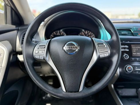 Used 2015 Nissan Altima 2.5 S w/ Special Edition Package FWD image 24