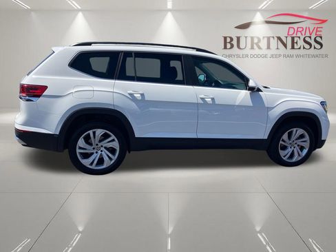 Used 2023 Volkswagen Atlas SE w/ Panoramic Sunroof Package AWD/4WD image 7