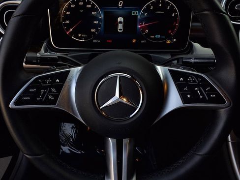 Used 2022 Mercedes-Benz C 300 Sedan image 9