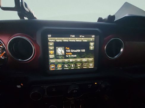 Used 2023 Jeep Gladiator Rubicon w/ LED Lighting Group AWD/4WD image 21