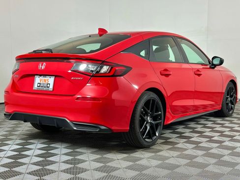 Used 2025 Honda Civic Sport image 13
