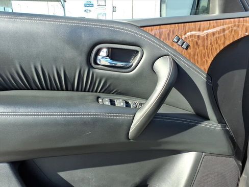 Used 2019 Nissan Armada SL w/ Premium Package image 17