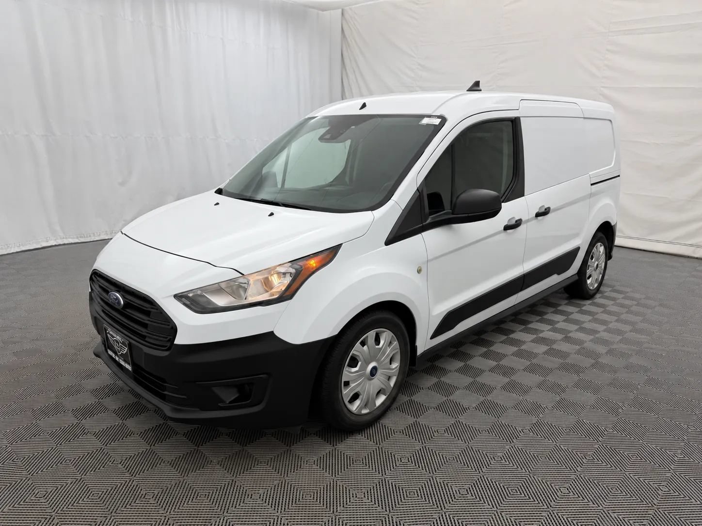 Used 2020 Ford Transit Connect XL FWD image 2