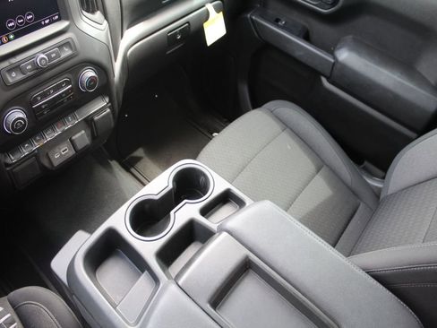Used 2025 Chevrolet Silverado 1500 Custom AWD/4WD image 19