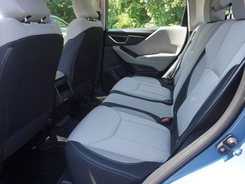 Used 2024 Subaru Forester AWD/4WD image 13