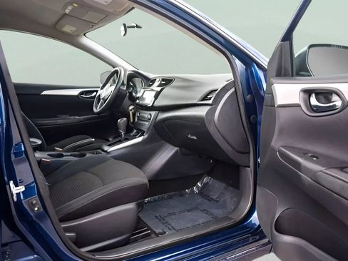 Used 2019 Nissan Sentra S FWD image 7