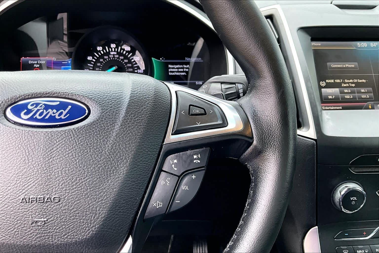Used 2015 Ford Edge SEL w/ Equipment Group 201A FWD image 25