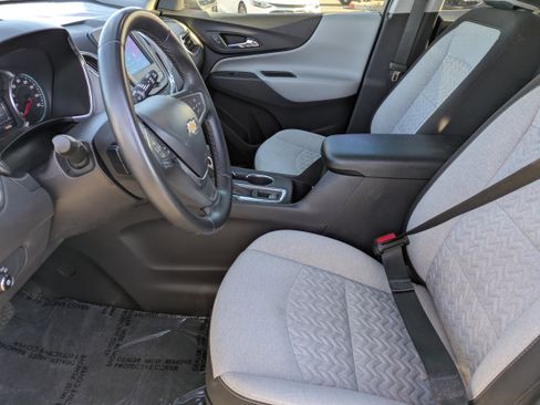 Used 2024 Chevrolet Equinox LT image 25