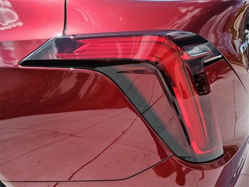 New 2025 Cadillac CT4 Premium Luxury image 7