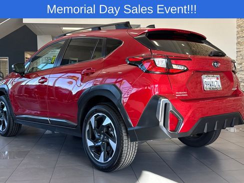 Used 2024 Subaru Crosstrek 2.5i Limited w/ Crosstrek Mirror Package AWD/4WD image 3