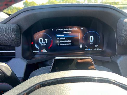 Used 2025 Ford Explorer ST-Line image 28