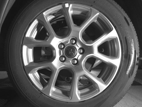 Used 2025 Jeep Compass Limited image 14