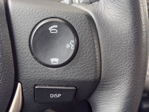 Used 2013 Toyota RAV4 Limited FWD image 29