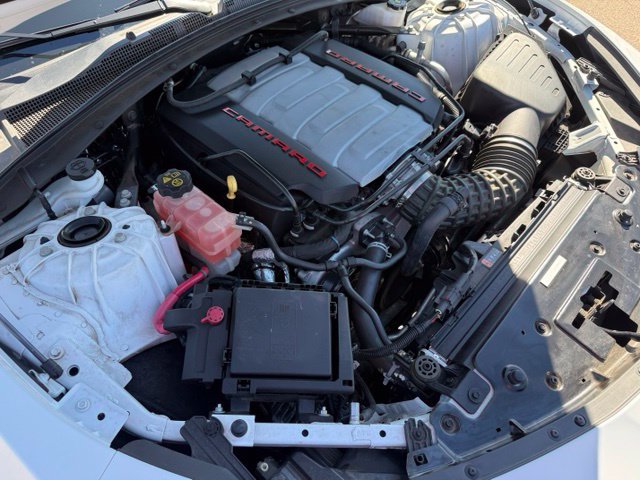Used 2020 Chevrolet Camaro SS RWD image 39