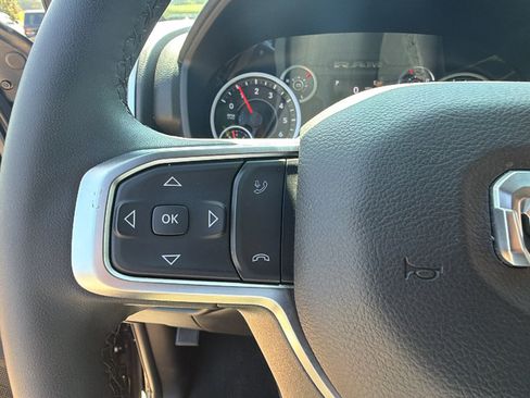 Used 2026 RAM 2500 Big Horn AWD/4WD image 19