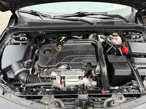 Used 2021 Chevrolet Malibu LT FWD image 10