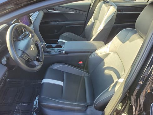 Certified 2025 Toyota Camry SE image 16