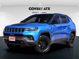 Used 2023 Jeep Compass Trailhawk w/ Trailhawk Convenience Group AWD/4WD video 1