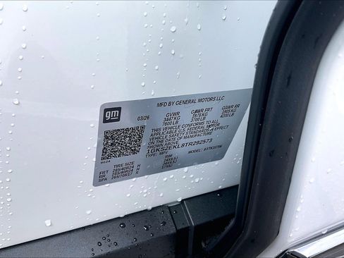 Used 2026 GMC Yukon Denali Ultimate AWD/4WD image 33