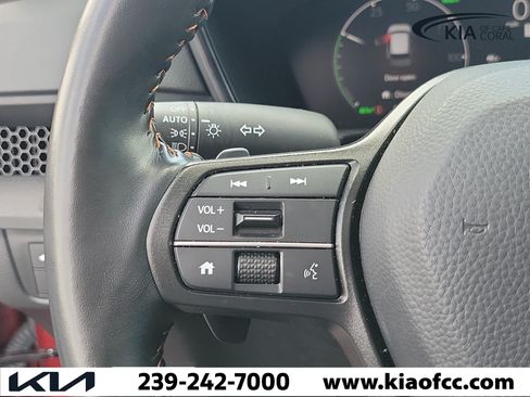 Used 2025 Honda CR-V Sport-L image 25