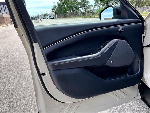 Used 2025 Ford Mustang Mach-E Premium AWD/4WD image 22