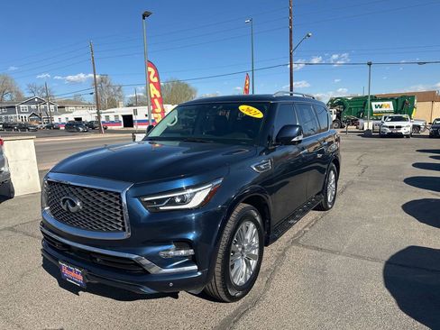 Used 2021 INFINITI QX80 Luxe image 3