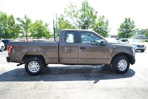Used 2016 Ford F150 XL w/ XL Power Equipment Group AWD/4WD image 5