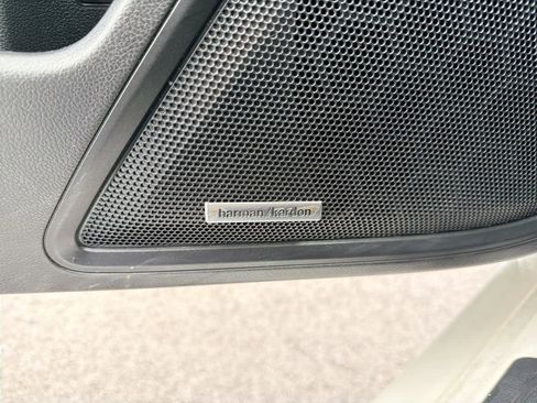 Used 2020 Subaru Legacy Limited image 34