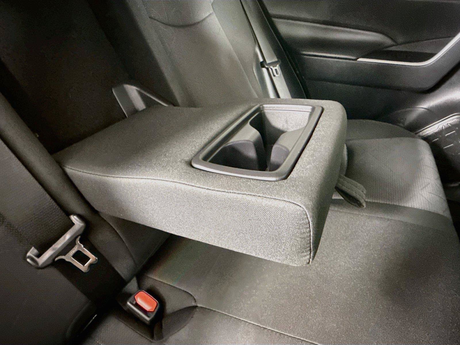 Certified 2025 Toyota RAV4 XLE AWD/4WD image 39