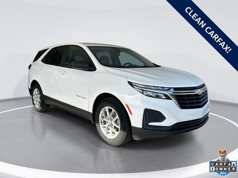 Used 2022 Chevrolet Equinox LS w/ LS Convenience Package image 44