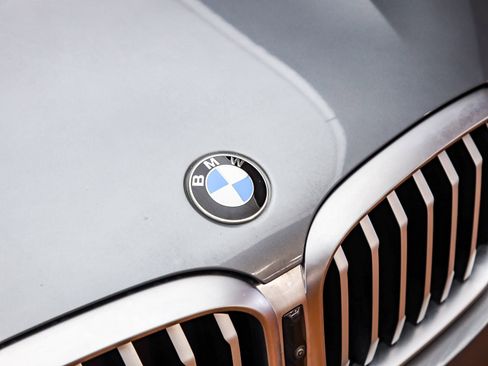 Certified 2023 BMW X3 sDrive30i w/ Premium Package image 9