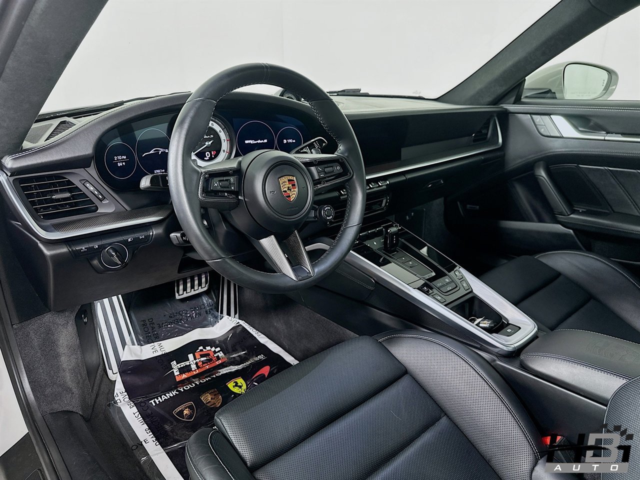 Used 2022 Porsche 911 Turbo S AWD/4WD image 9