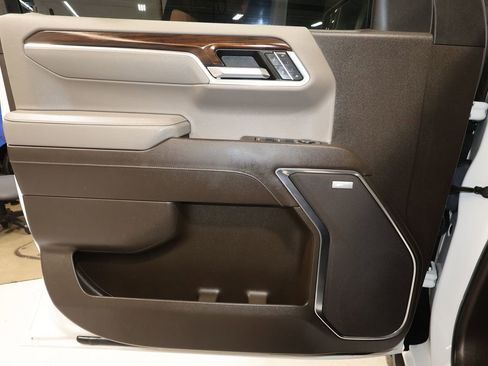 Used 2023 GMC Sierra 1500 SLT w/ SLT Premium Package image 23