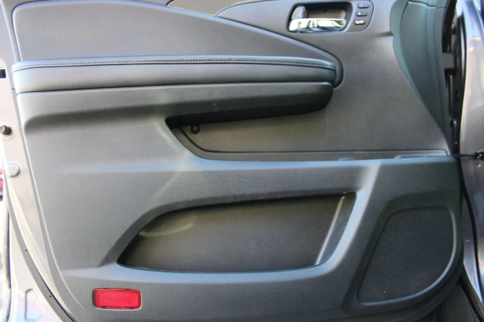 Used 2021 Honda Pilot EX-L image 17