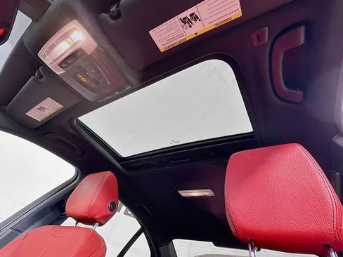 Used 2016 BMW 340i xDrive Sedan w/ Driver Assistance Package image 25