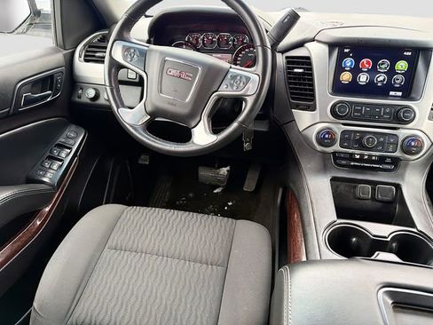 Used 2016 GMC Yukon XL SLE w/ Convenience Package image 21