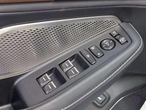 Used 2022 Acura MDX SH-AWD w/ Technology Package image 10