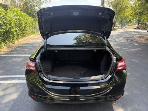 Used 2022 Chevrolet Malibu LT FWD image 27