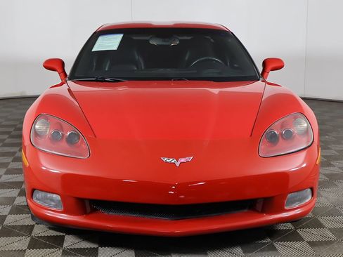 Used 2006 Chevrolet Corvette Coupe w/ Preferred Equipment Group RWD image 6