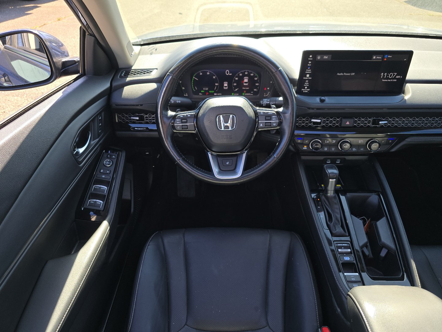 Certified 2025 Honda Accord Touring image 27