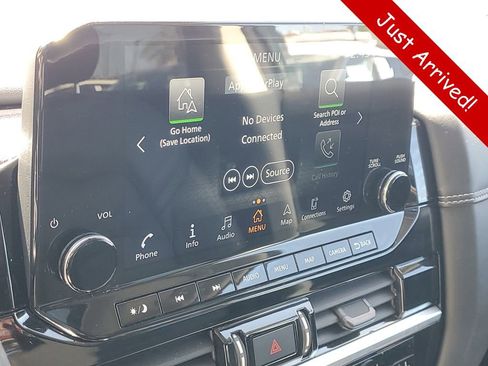 Used 2023 Nissan Pathfinder Platinum AWD/4WD image 32