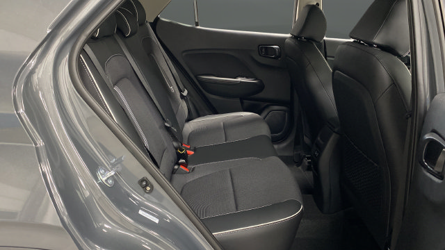 New 2026 Hyundai Venue SEL FWD image 26