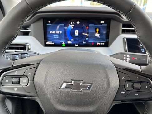 New 2027 Chevrolet Bolt LT w/ Comfort Package FWD image 21