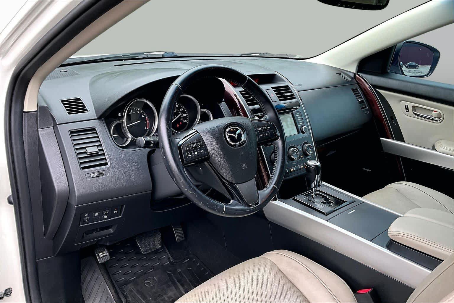 Used 2015 MAZDA CX-9 Grand Touring w/ GT Technology Package AWD/4WD image 17