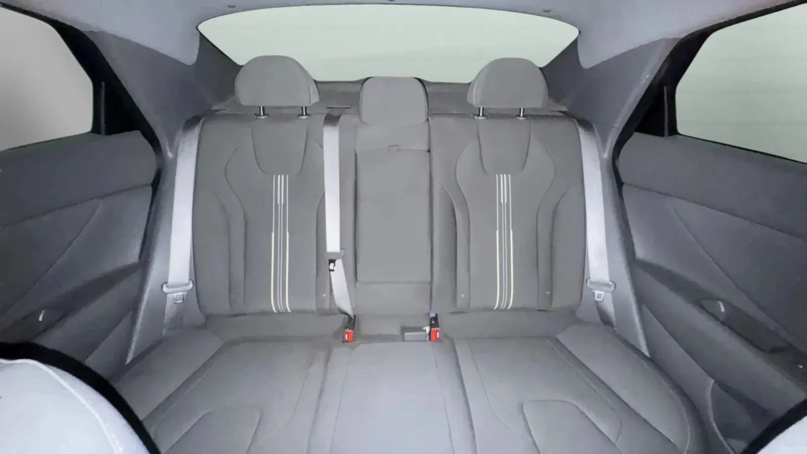 Used 2021 Hyundai Elantra SEL w/ Convenience + Premium Package FWD image 18