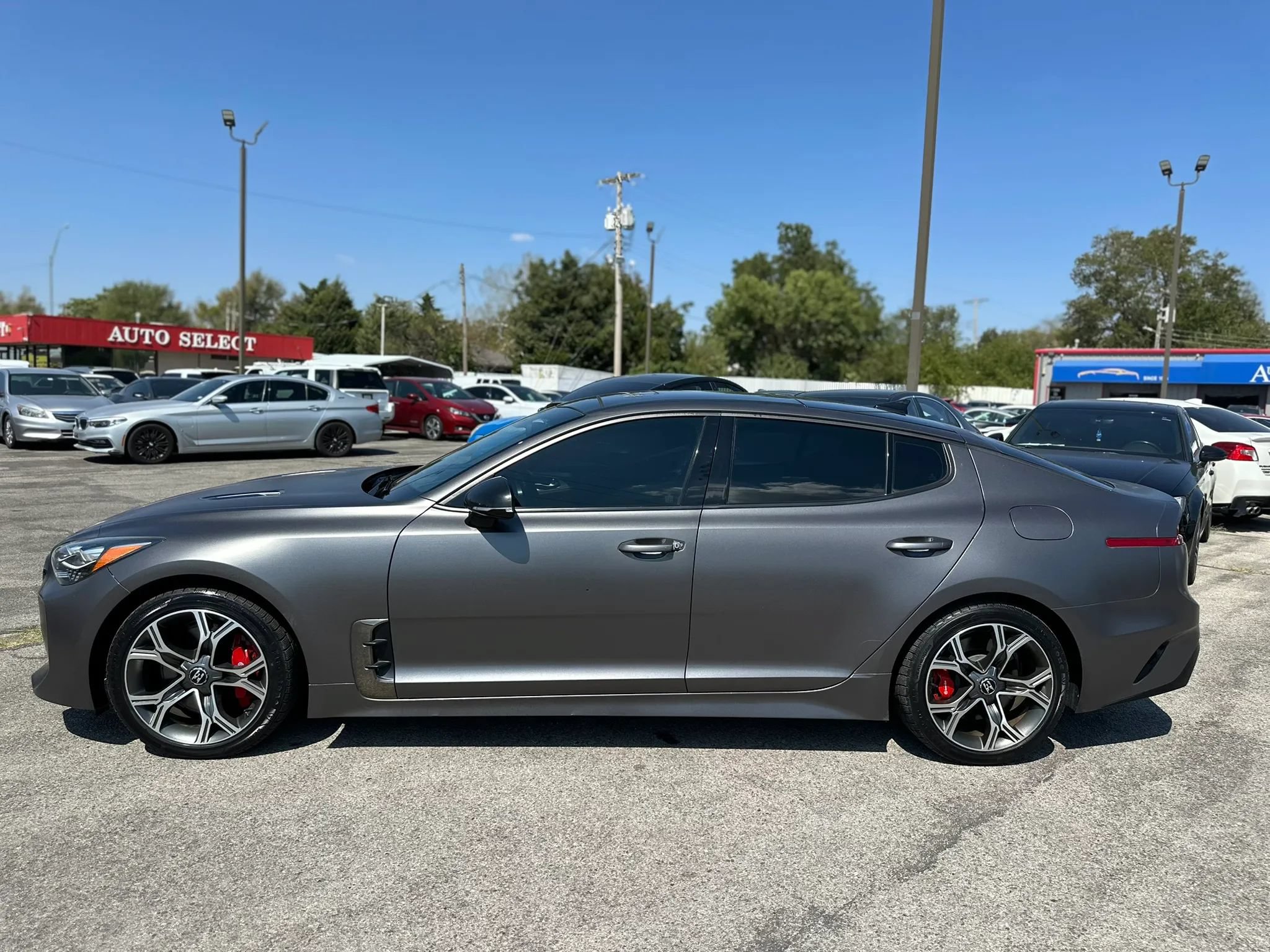 Used 2018 Kia Stinger GT2 AWD/4WD image 10