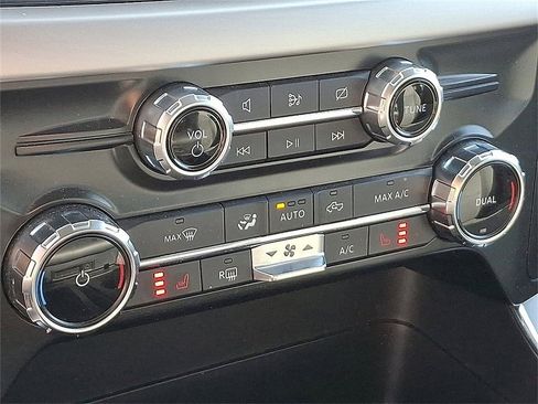 Certified 2022 Ford F150 XLT w/ Equipment Group 302A High image 16